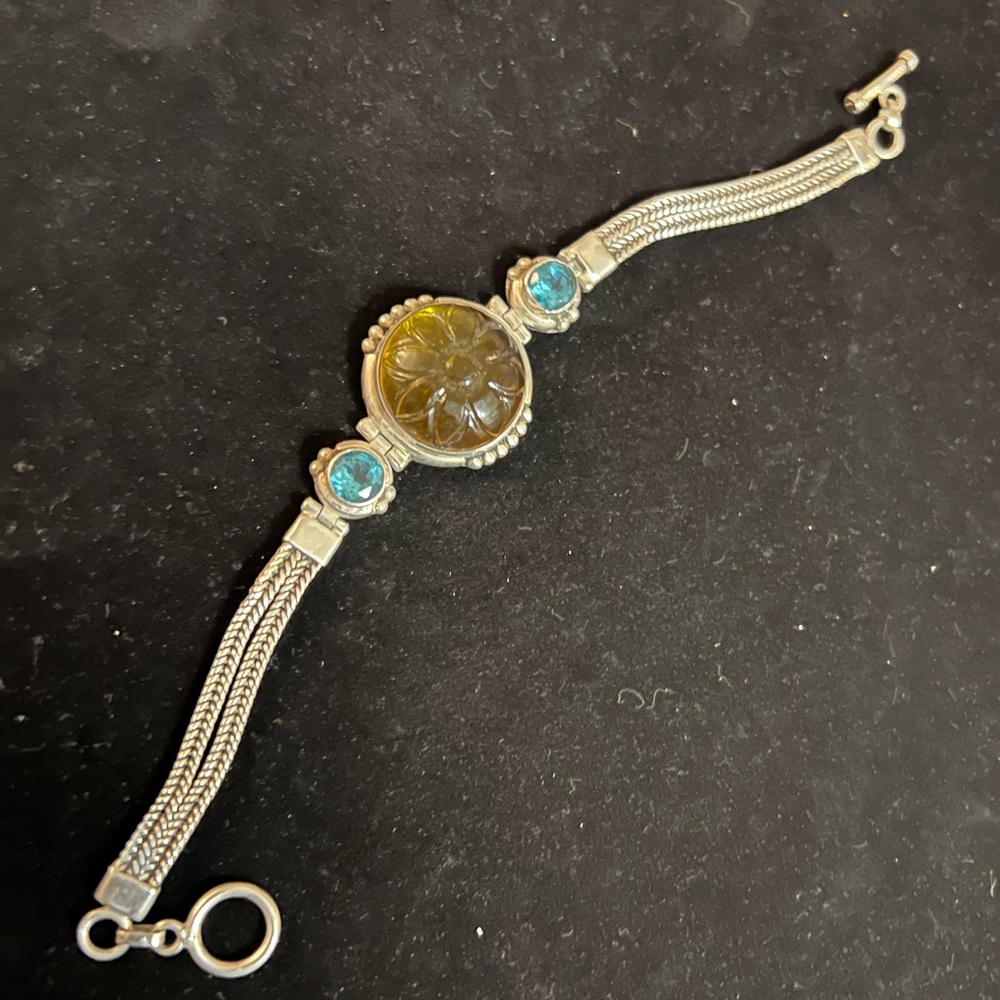 925 STERLING SILVER BRACELET.   BEAUTIFUL!